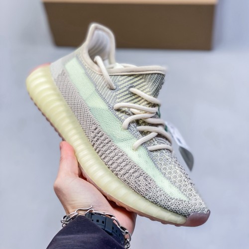 5A Yeezy Boost 350 V2 Sneakers