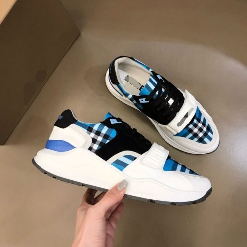 Original Regis Sneaker