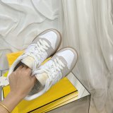 5A Match Versatile Sneakers