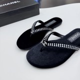 5A Suede flip-flops