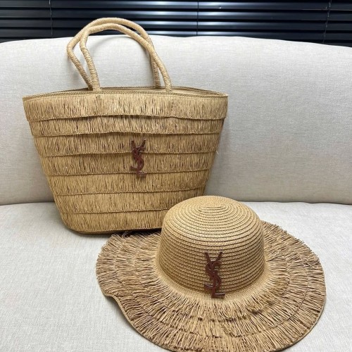 5A Raffia Handbag and Wide-Brimmed Hat