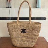 5A Raffia Handbag and Wide-Brimmed Hat