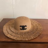 5A Raffia Handbag and Wide-Brimmed Hat