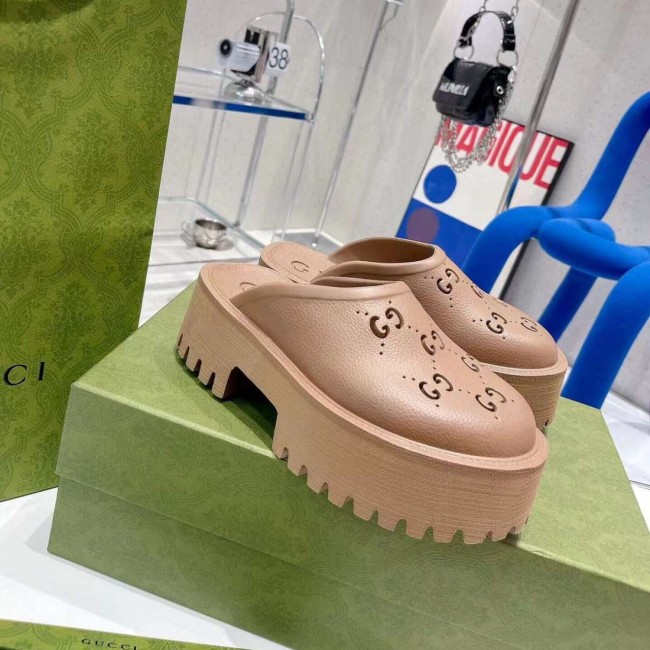 5A Women's Platform Perforated G Sandal