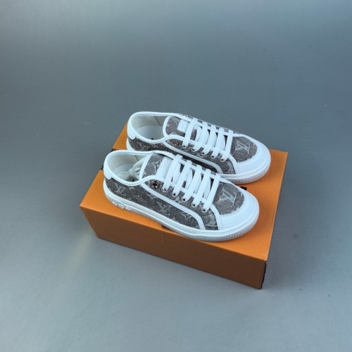 5A Lagoon Sneaker