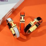 5A Clic Clac H Bracelet