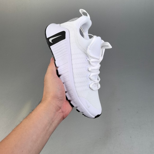 5A Free Metcon 6 Sneakers