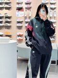 Men Women Simple Logo Hooded Jacket Black Green KC3125