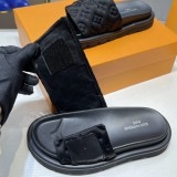 5A Pool Pillow Flat Comfort Slides & Sandals 1AA1EG