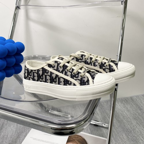 5A Walk'n'Dior Sneakers Embroidered Canvas