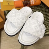 5A Pool Pillow Flat Comfort Slides & Sandals 1AABKQ