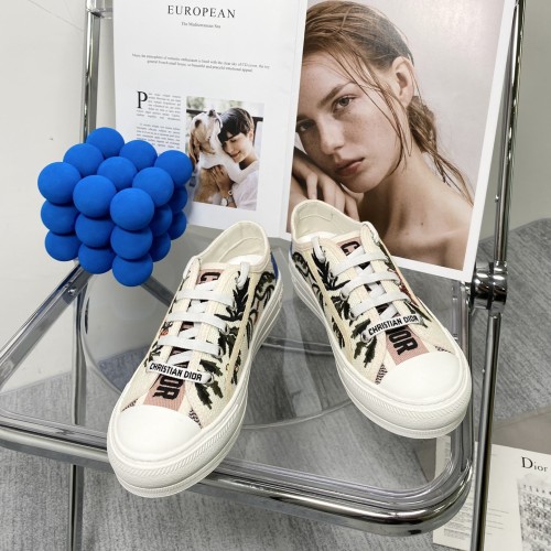 5A Walk'n'Dior Sneakers Embroidered Canvas