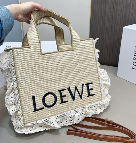 Original Font Tote In Raffia
