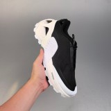 Original Wonder Runner Sneakers