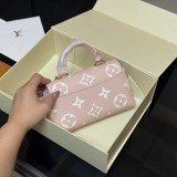 Original Women's Madeleine Monogram Leather Shoulder Bag M13796