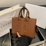 5A Woody Tote Handbag