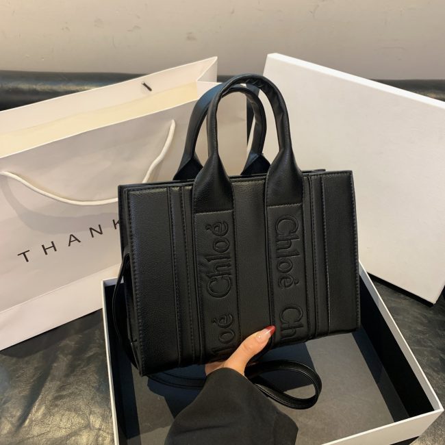 5A Woody Tote Handbag