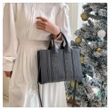 5A Woody Tote Handbag