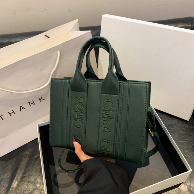 5A Woody Tote Handbag