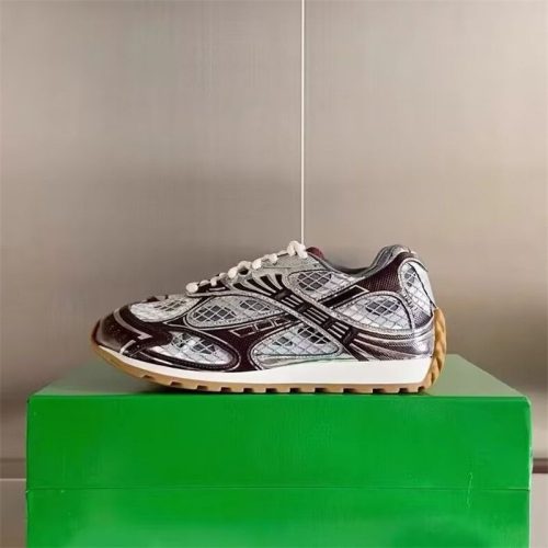 Original Orbit Sneaker