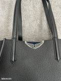 Original Le Borderline Leather Metal Shoulder Tote Bag