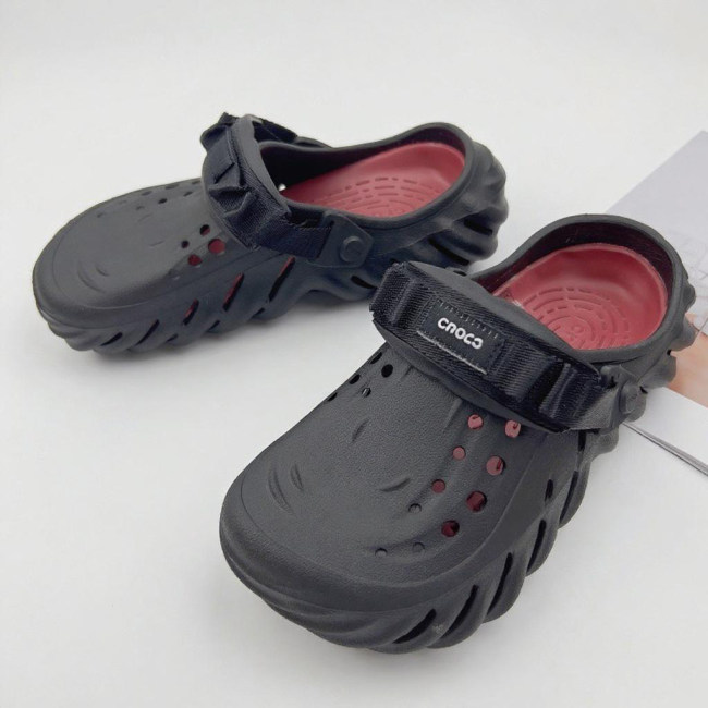 5A Echo Clog Sandals