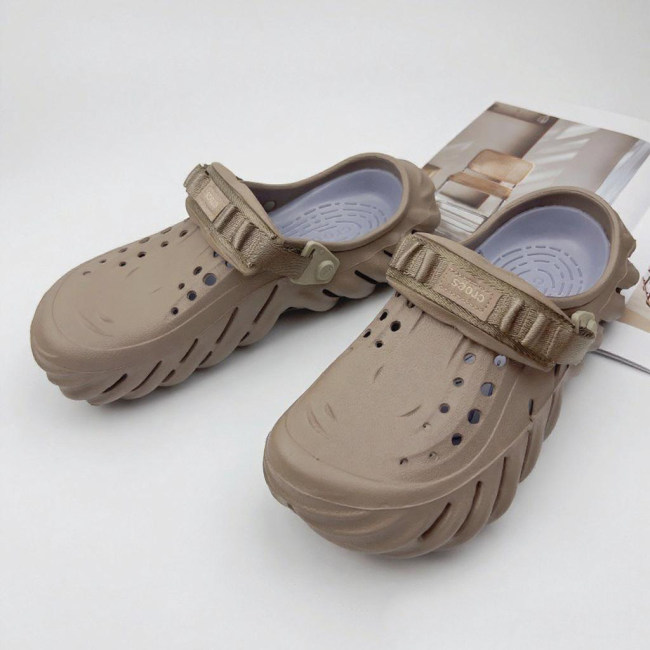 5A Echo Clog Sandals