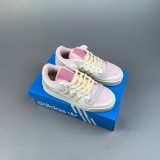 5A Women's Forum Sneaker
