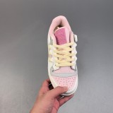 5A Women's Forum Sneaker