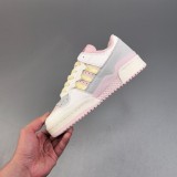 5A Women's Forum Sneaker