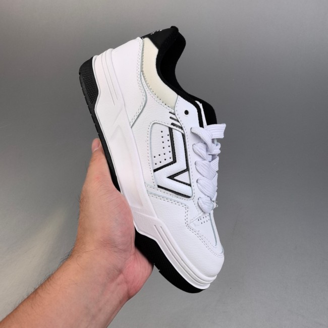 5A Hylane Sneaker