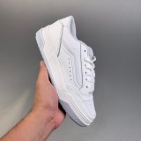 5A Hylane Sneaker