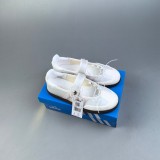 5A Samba Jane Sneaker