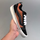 Knu Skool Low Skate shoes Black White