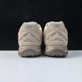 5A NB 204L Sneaker