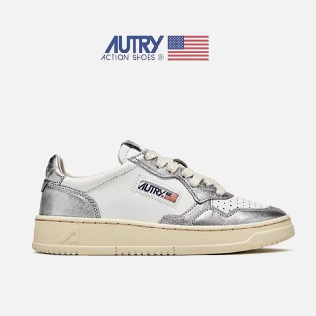 5A Medalist Leather Low Sneaker