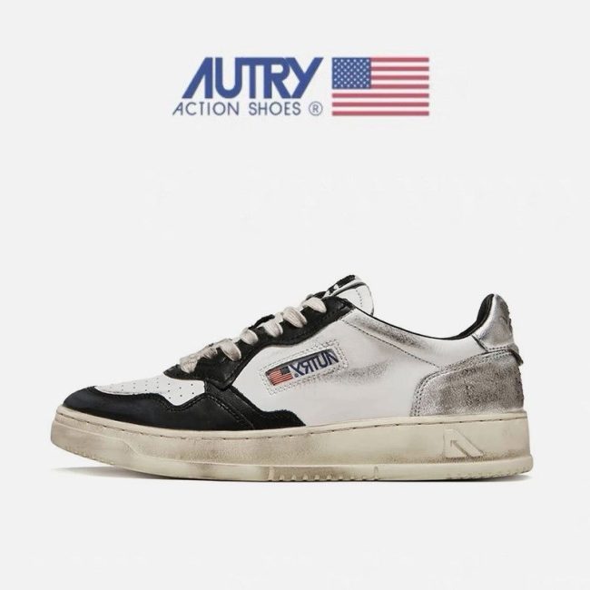 5A Medalist Leather Low Sneaker