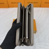 Women's Zippy Silver Hardware Printed Perforated Design Calfskin Wallet apricot M61867