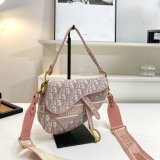 5A Canvas Saddle Oblique Embroidery