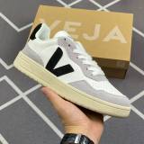 Original V-90 Sneaker