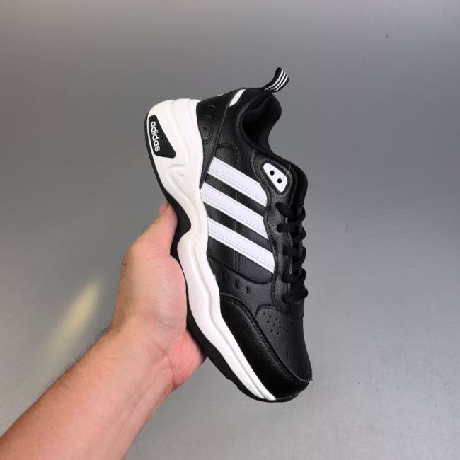 Original Strutter Sneaker