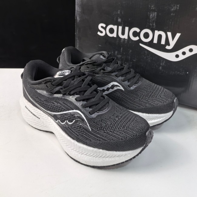 Original Triumph 21 Running Shoes