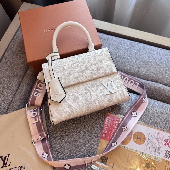 5A 8228 Cluny Mini Handbag