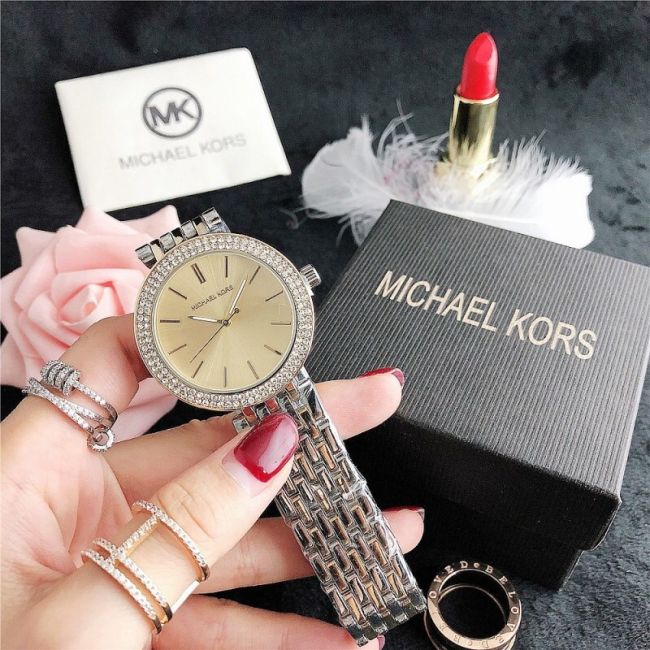 5A 6056D Quartz Watches