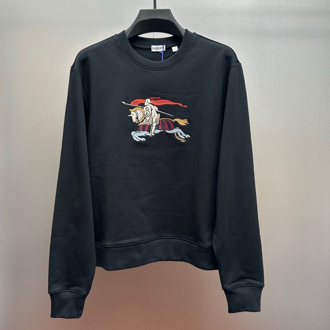 5A Embroidered Equestrian Knight Crewneck Sweatshirt Black