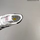 5A Samba Sneaker