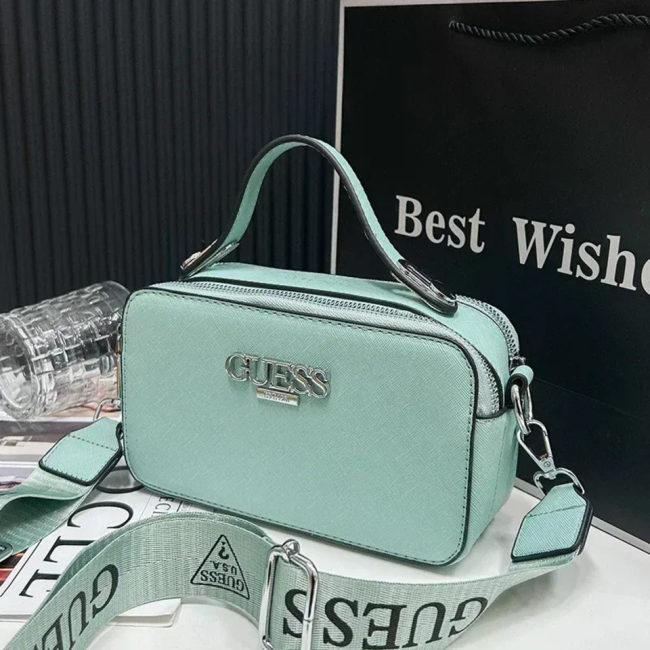 5A Latona II Camera Crossbody Bag