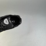 5A B30 Low Top Sneaker