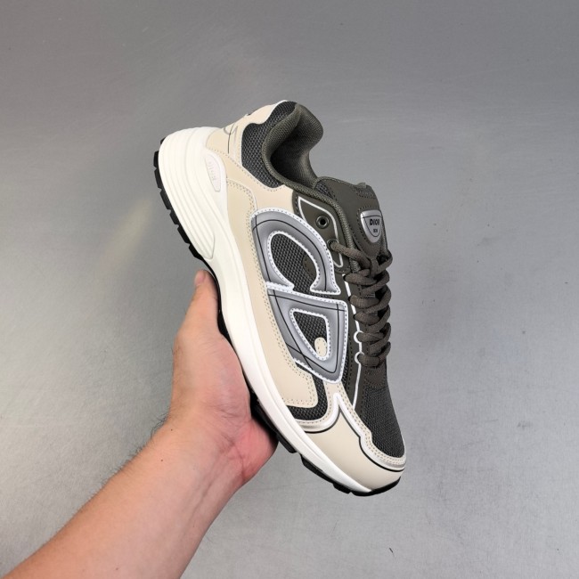 5A B30 Low Top Sneaker