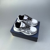 5A B30 Low Top Sneaker